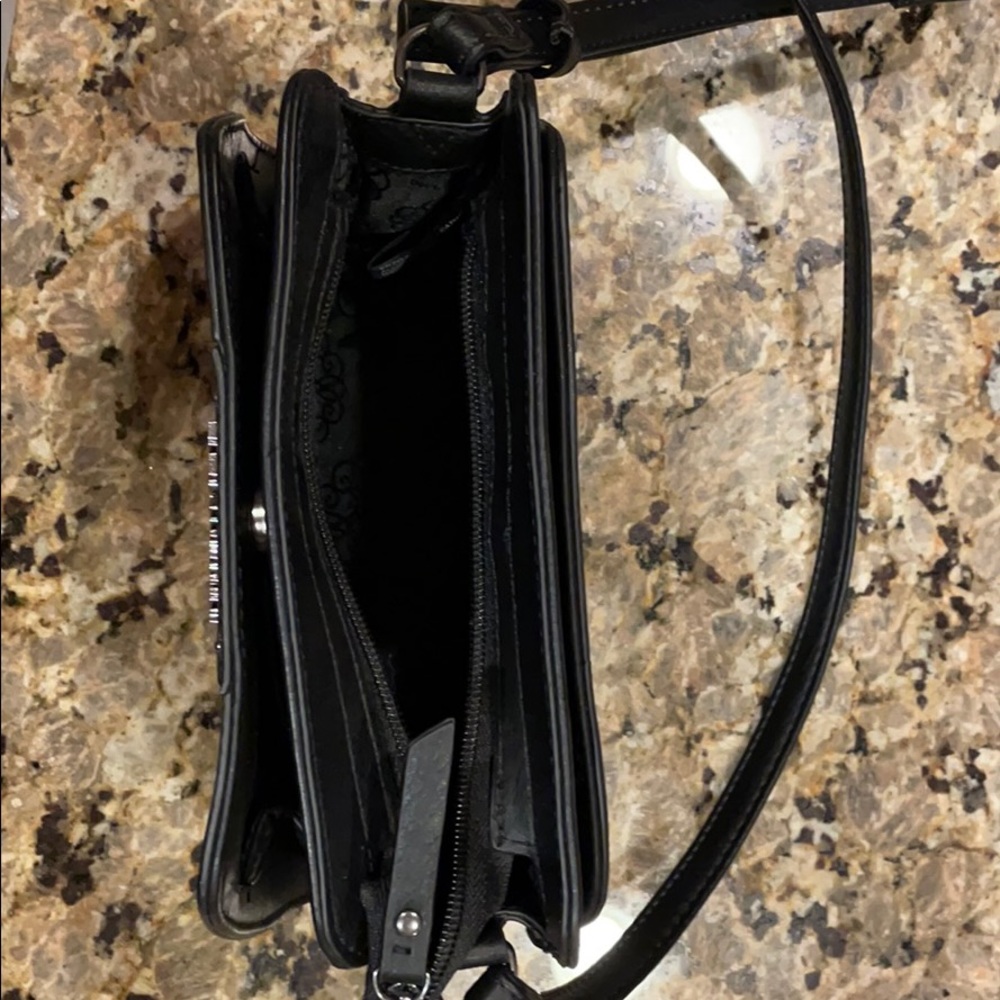 Purse - Picture 2 of 7